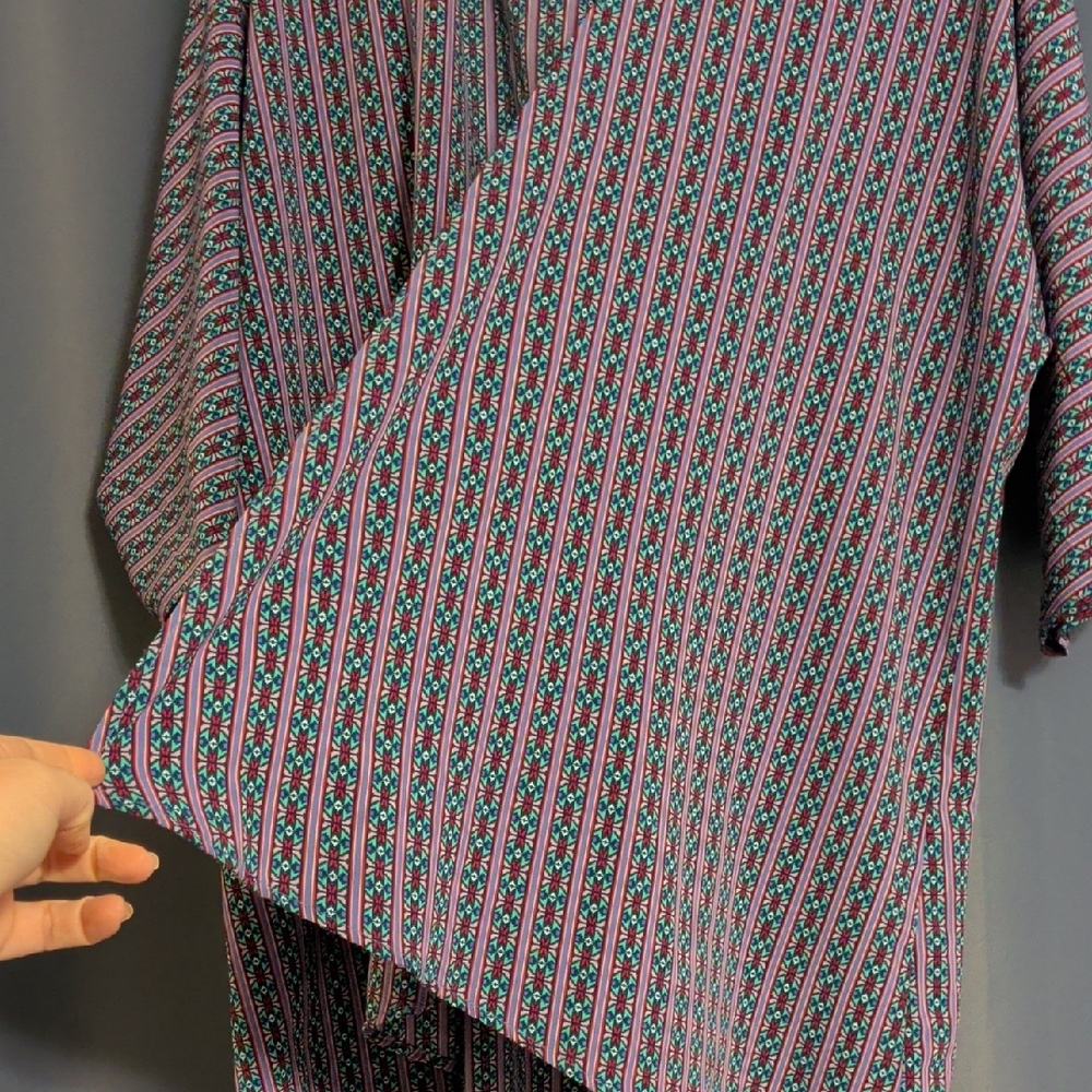 Lularoe Lindsay Patterned Open Front Kimono - image 3